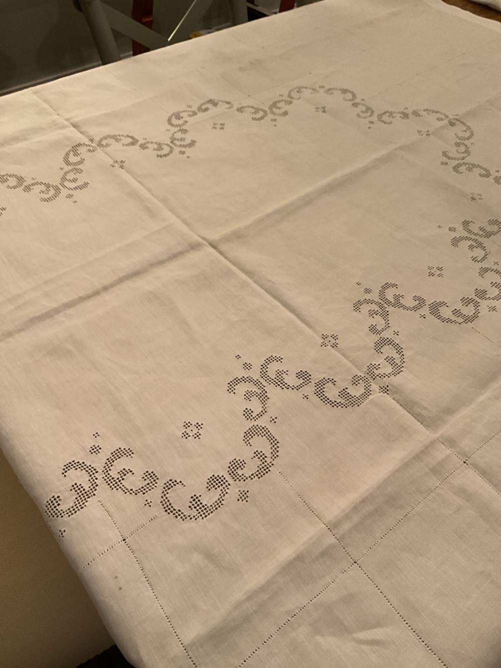 Classic Cream tablecloth - rectangle